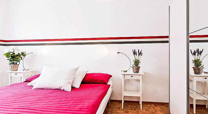 Photo of Junior Suite Apartment 8