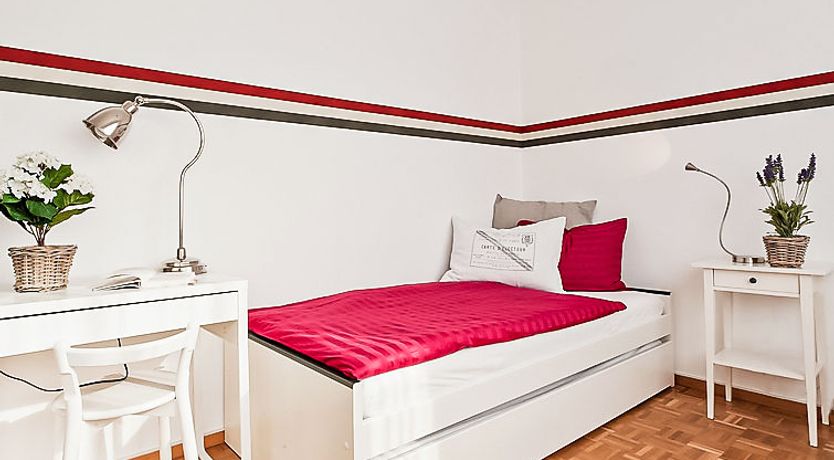 Photo of Large Suite Apartment 14