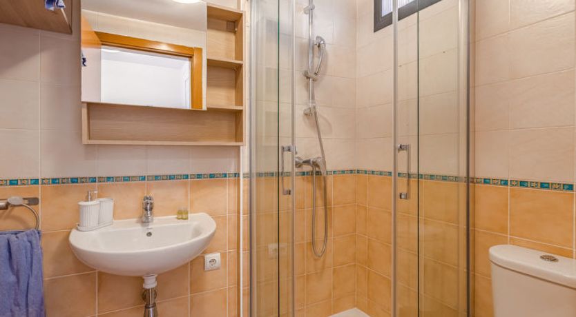 Photo of Vista oceano y piscinas Paraiso