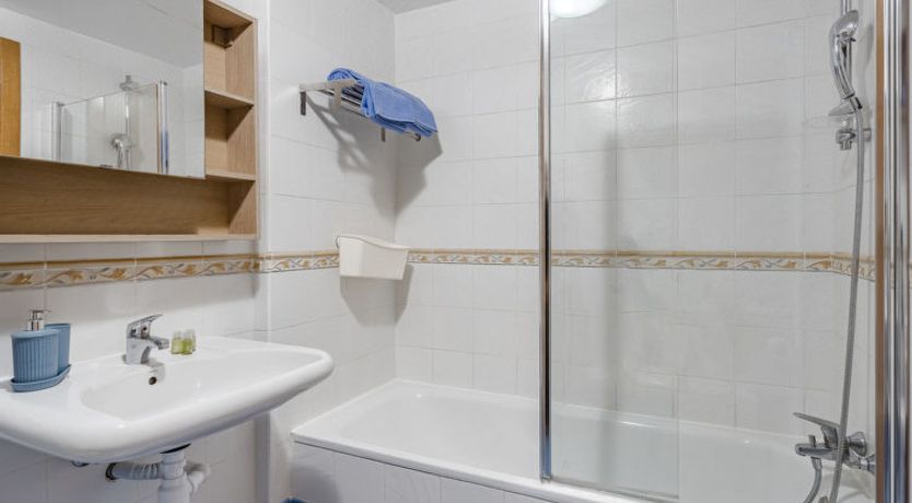 Photo of Vista oceano y piscinas Paraiso