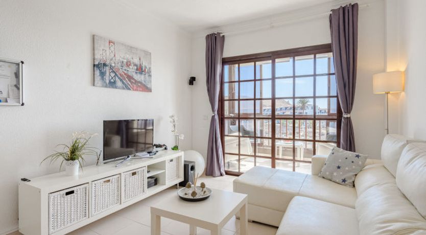 Photo of Balcon del Mar Cozy Nest Apartment 3
