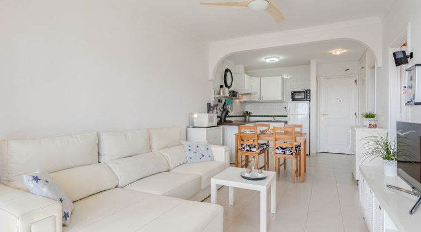 Photo of Balcon del Mar Cozy Nest Apartment 3