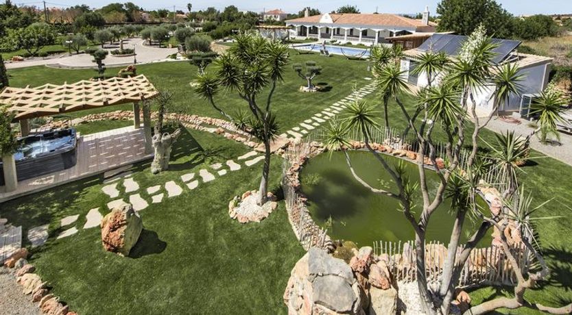 Photo of Flor de Lis