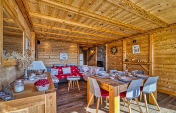 La Lauze Holiday Home