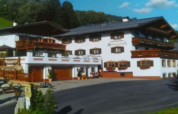 INT4 - 2 Zimmer max. 5 Personen A3 Apartment 9 Holiday Home