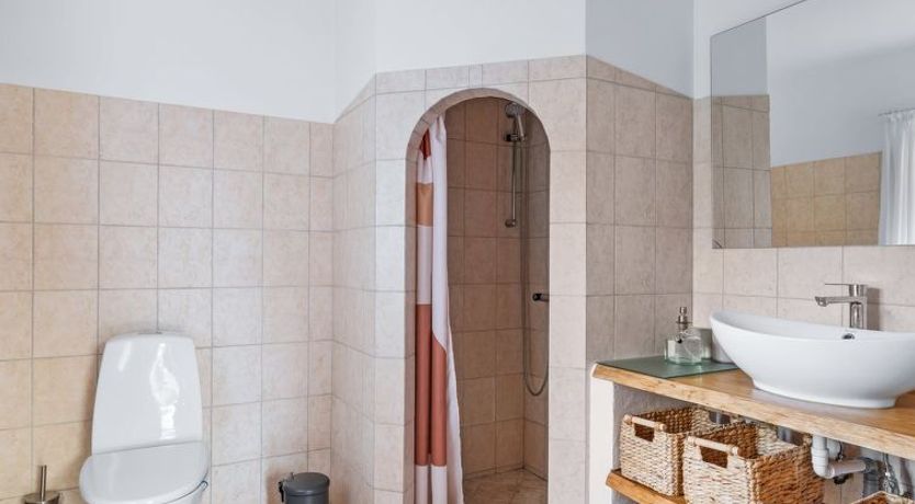 Photo of "Huno" - 2km from the sea