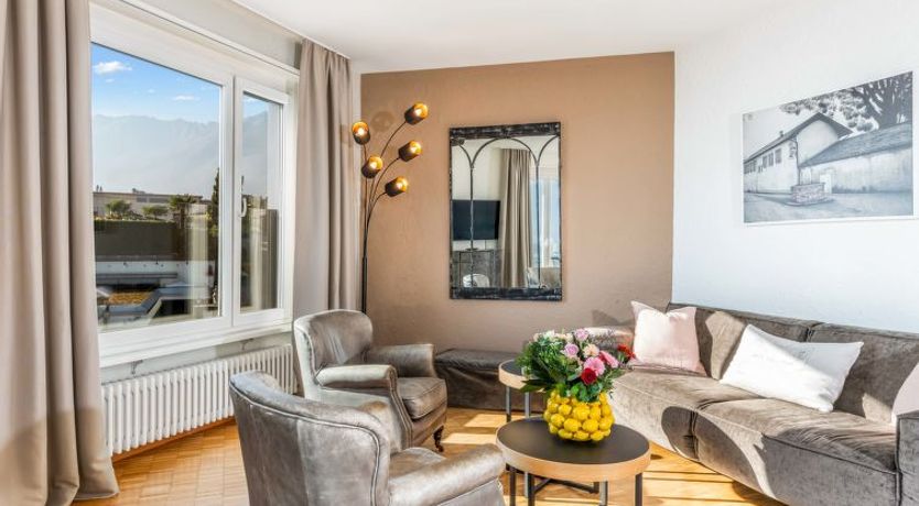 Photo of Junior Suite Modern Apartment 13