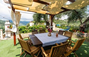 Garden Holiday Home