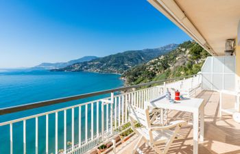 Calandre Mare Holiday Home