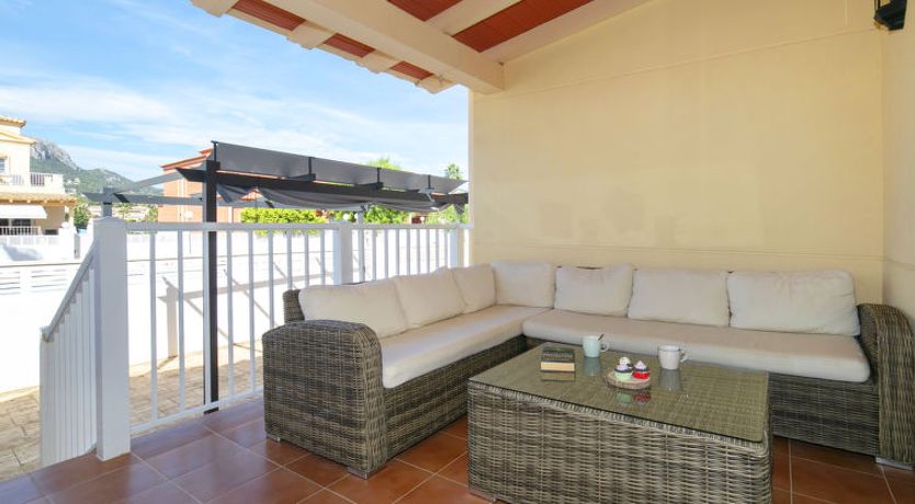 Photo of Jazmines V Holiday Home 4