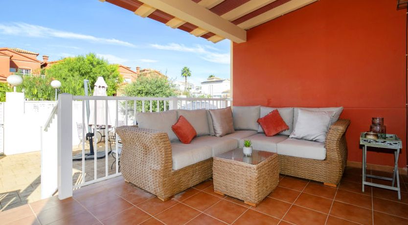 Photo of Jazmines Holiday Home 3