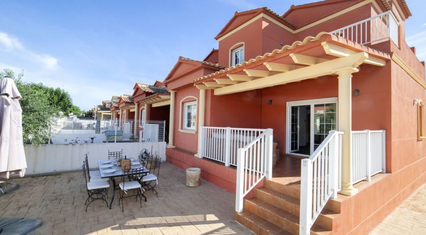 Photo of Jazmines Holiday Home 3