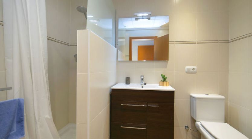 Photo of Jazmines Holiday Home 3