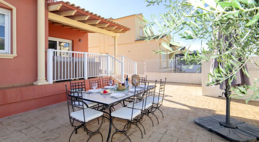 Photo of Jazmines Holiday Home 3