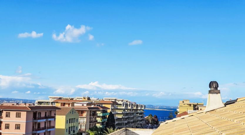 Photo of Rosie Holiday