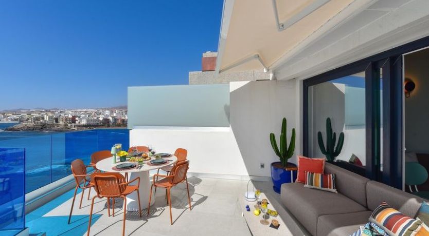 Photo of Neptuno Suite Playa