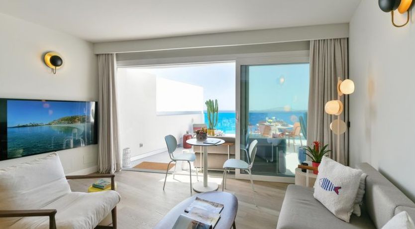 Photo of Neptuno Suite Playa