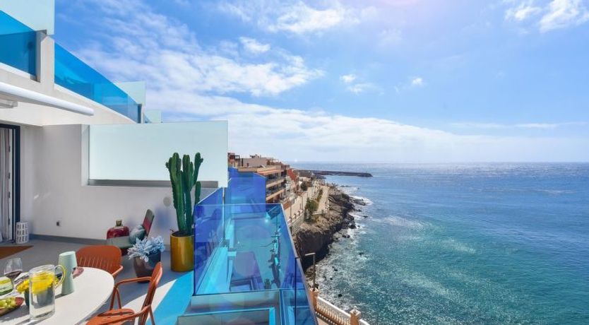 Photo of Neptuno Suite Playa