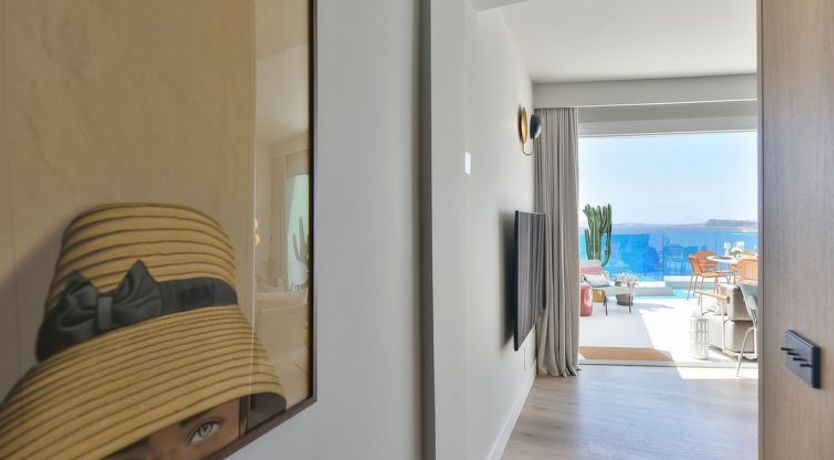 Photo of Neptuno Suite Playa