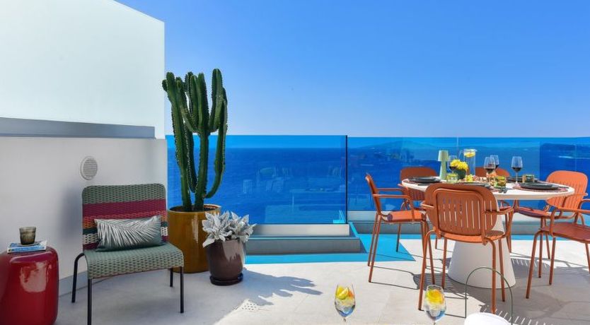 Photo of Neptuno Suite Playa