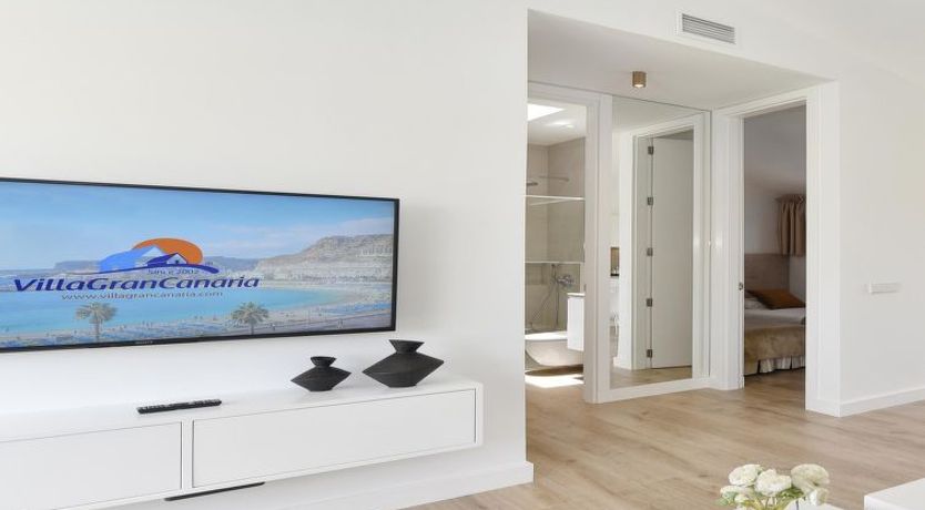 Photo of Santa Barbara EMB5