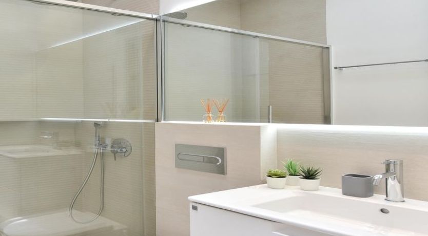 Photo of Santa Barbara EMB5