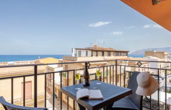 Pirandello Apartment 4 Holiday Home