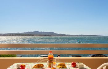 Résidence Les Flots Holiday Home