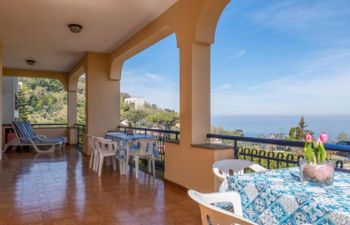 La terrazza di Valeria Holiday Home