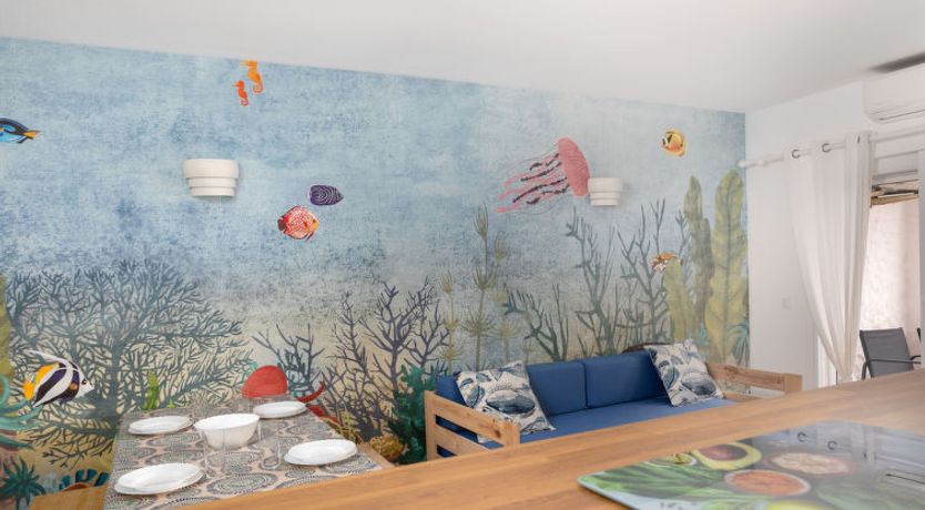 Photo of First Line Arena Beach