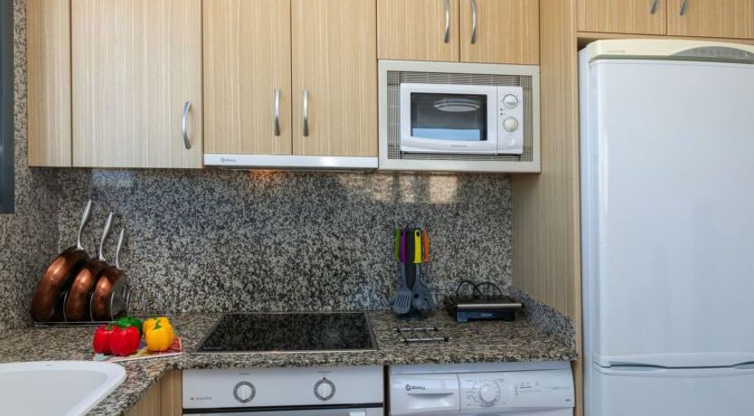 Photo of Sol y Mar I