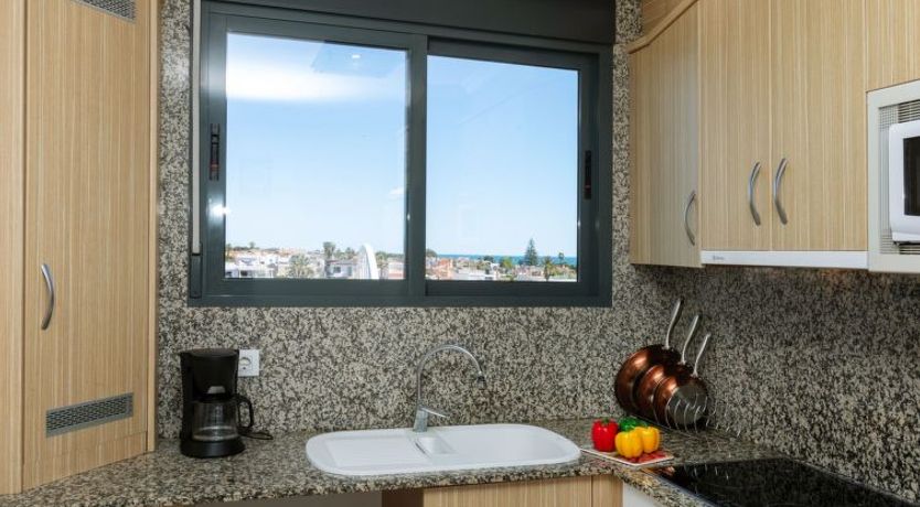 Photo of Sol y Mar I