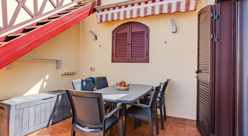 Photo of Tagoro Solarium & Pool View