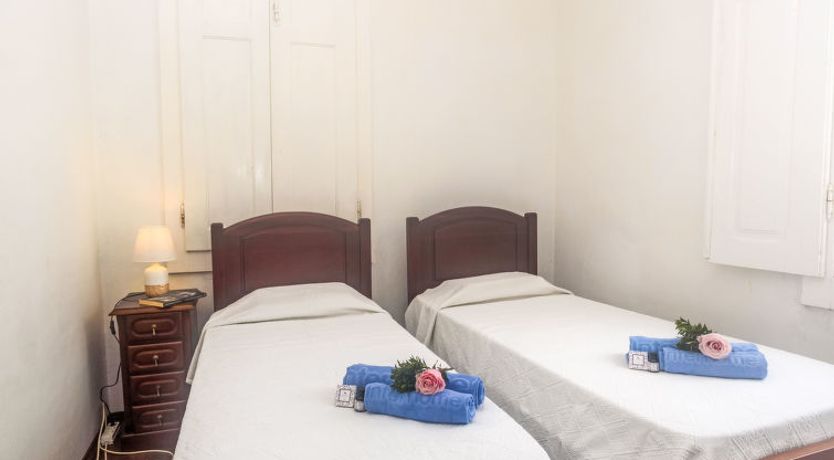 Photo of Surfers Inn 2