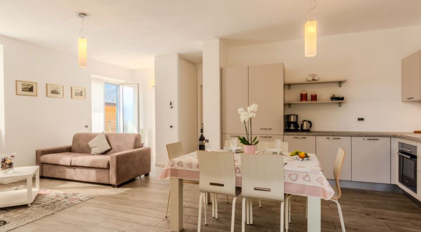 Photo of Il Melo Apartment 2