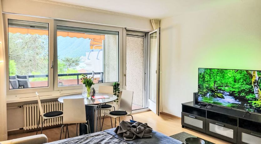 Photo of Amazing Apt. 505 Apartment 15