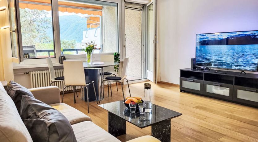 Photo of Amazing Apt. 505 Apartment 15