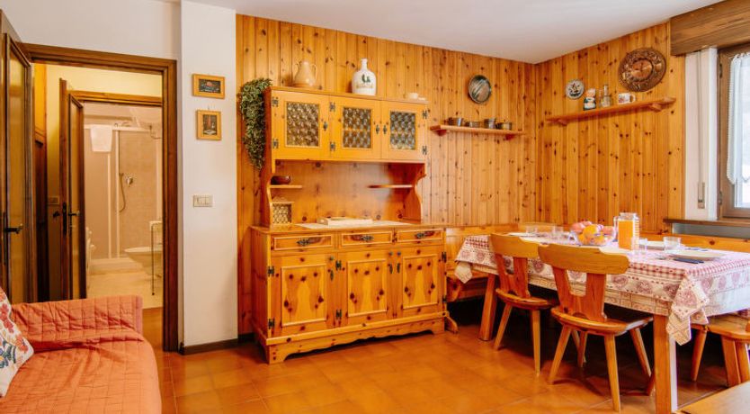 Photo of Apt 18 Apartment 18