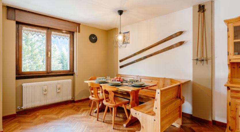 Photo of Enrosadira Apartment 11