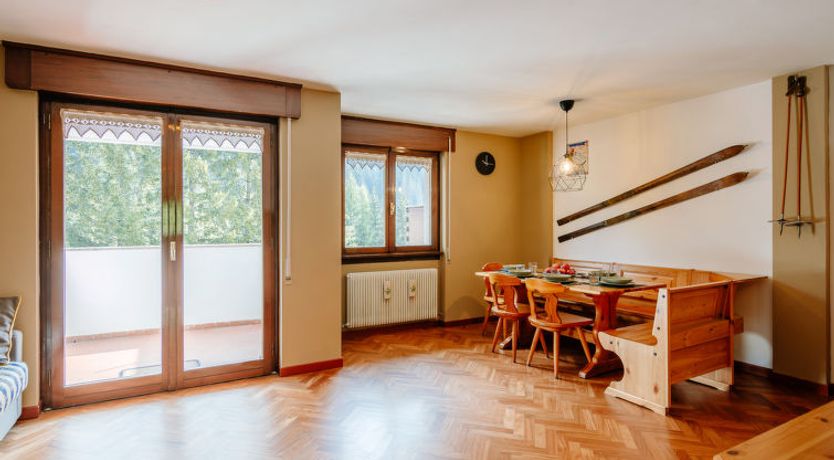 Photo of Enrosadira Apartment 11