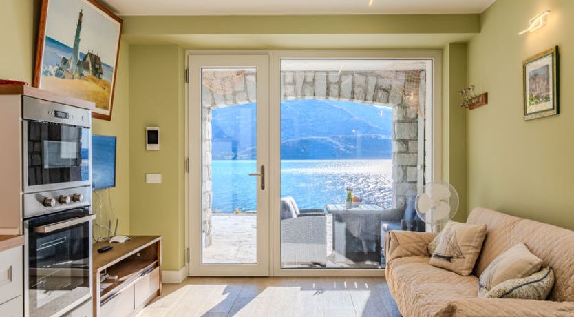 Photo of Riflesso del lago