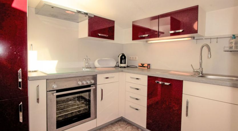 Photo of Sidney Apartment 3