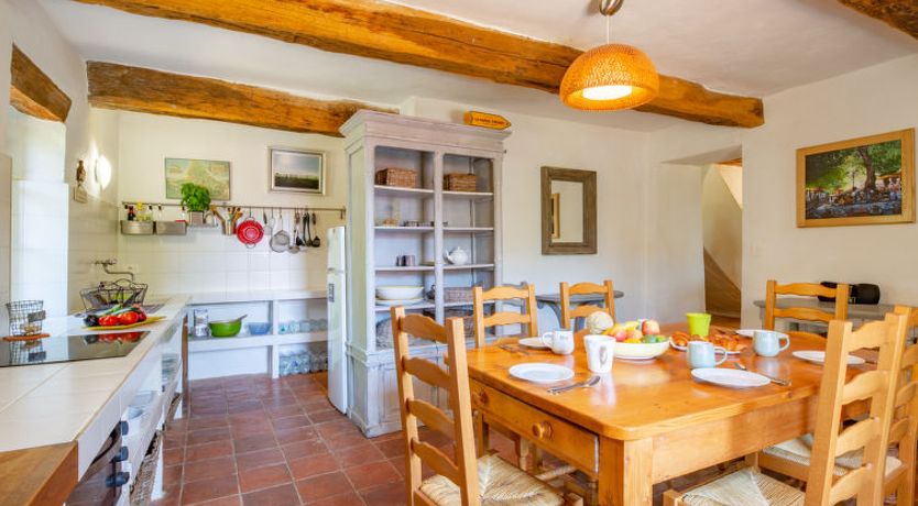 Photo of Les Glycines