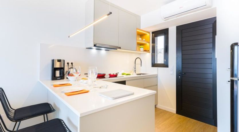 Photo of Los Canarios 527