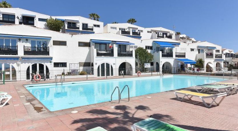 Photo of Los Canarios 527