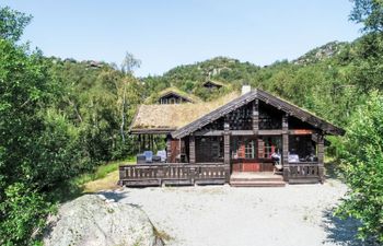 Prestebu (SOW135) Holiday Home