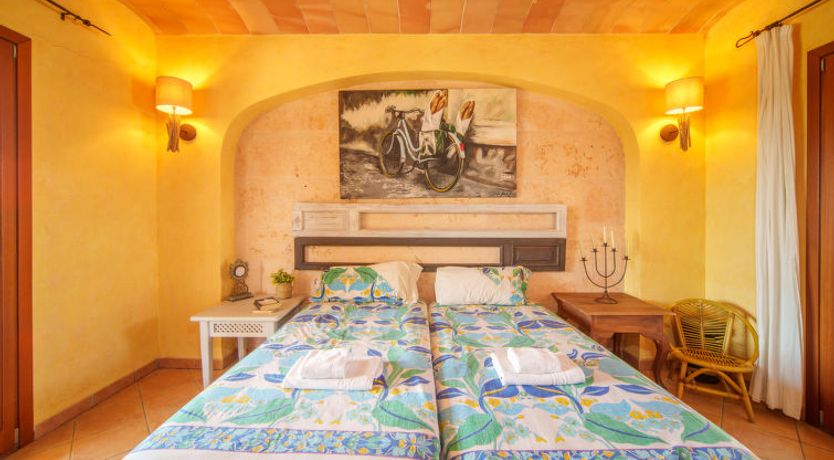 Photo of San Blai Llum de Sal