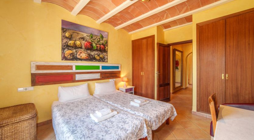 Photo of San Blai Llum de Sal