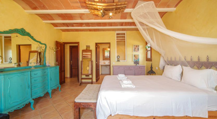 Photo of San Blai Llum de Sal