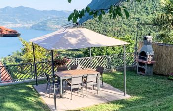 Xino Villetta Holiday Home